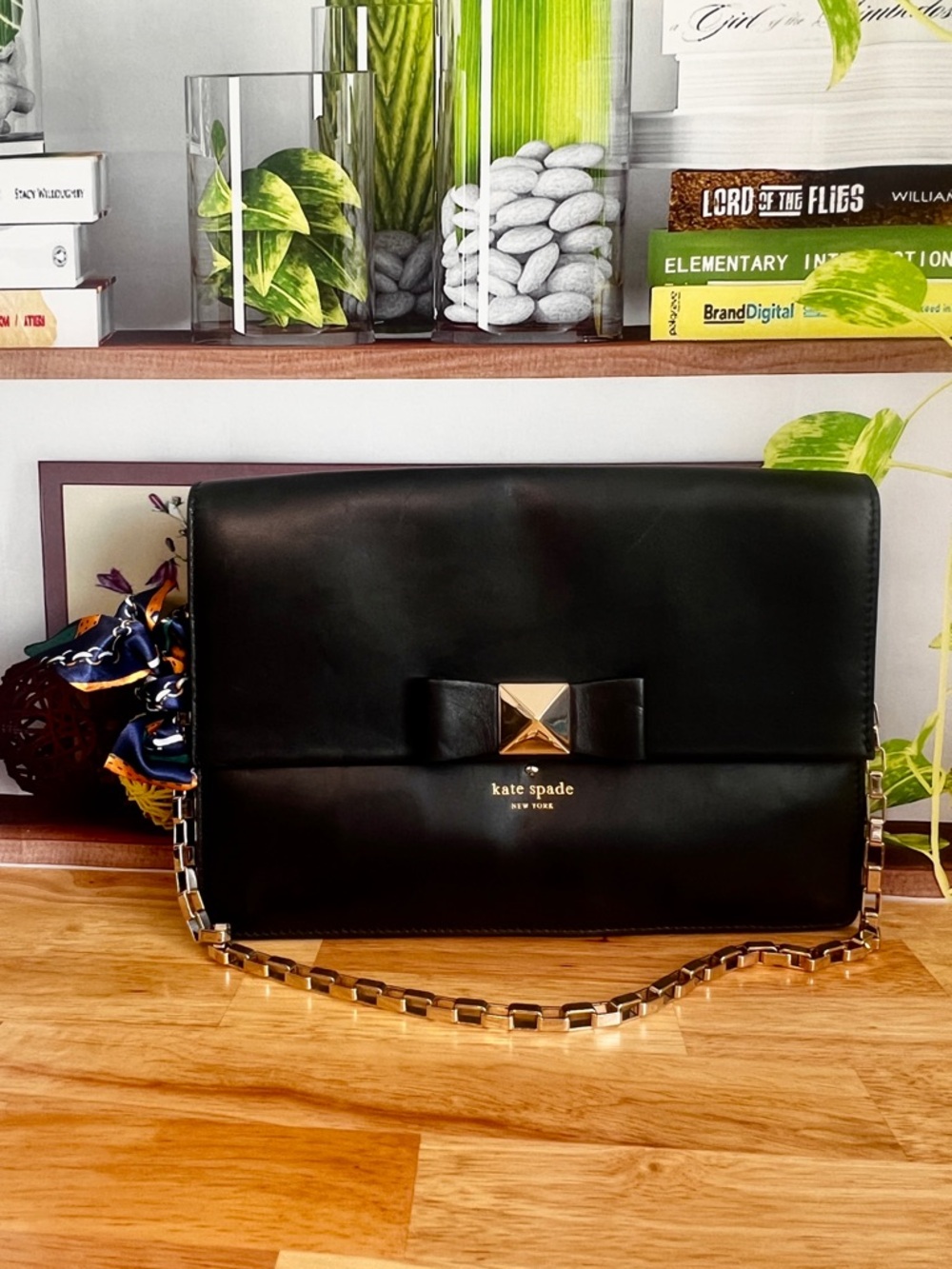 Kate Spade New York Black Leather Clutch Bag with Shoulder Strap and Bow Accent - Picture 14 of 14